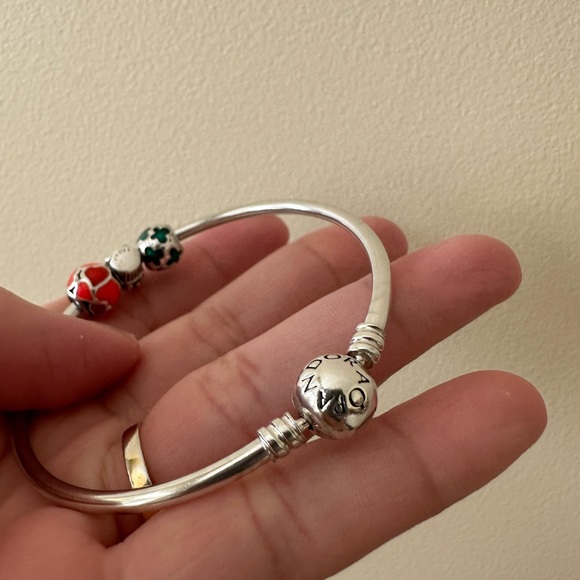 Authentic PANDORA Sterling Bangle Bracelet with 3 charms included - Picture 3 of 8